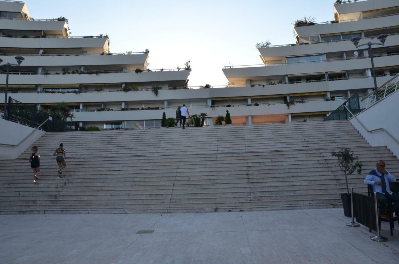 Dream French Riviera - Fame Marina Baie Des Anges Apartment Villeneuve-Loubet Bagian luar foto